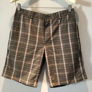 Callaway golf shorts.